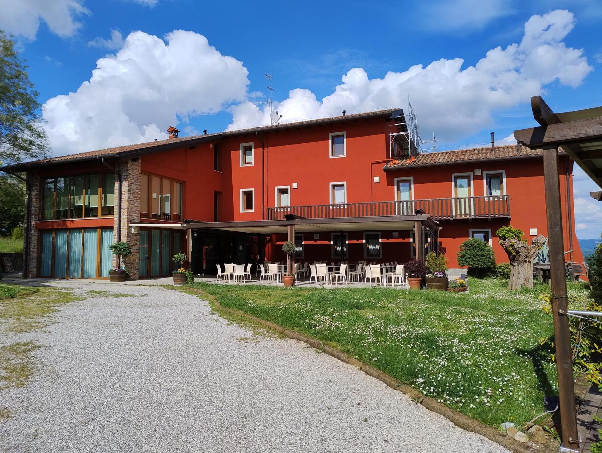 Le Badie Wine Resort Rosazzo Exterior photo